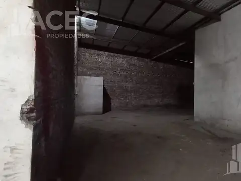 Venta / Permuta - Galpón - barrio La Tablada