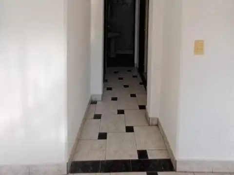 Atuel 100, Piso 1