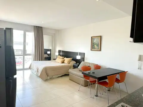 Departamento en Alquiler con 1 cochera