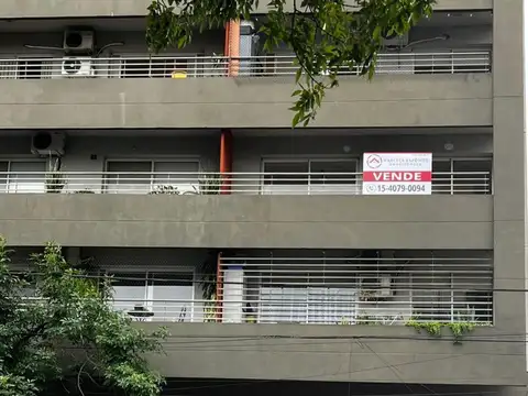 Cochera en venta - 14Mts2 - Boedo