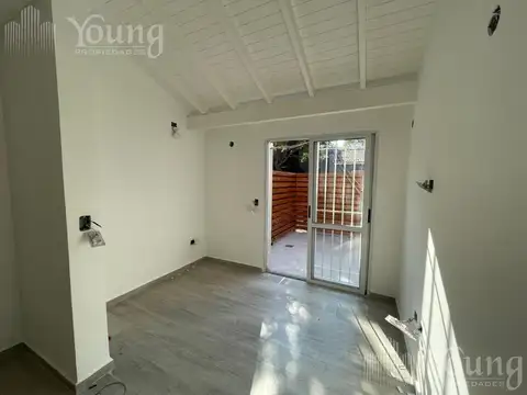 Depto Tipo Casa en Venta de 2 ambientes
