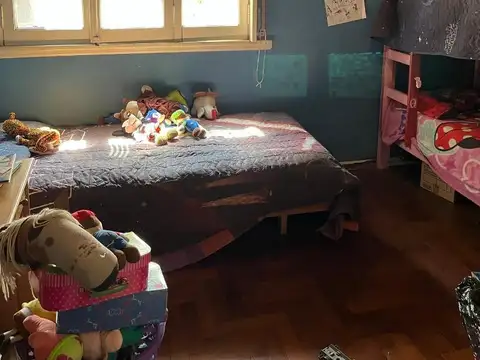 Casa en Venta con 6 cocheras