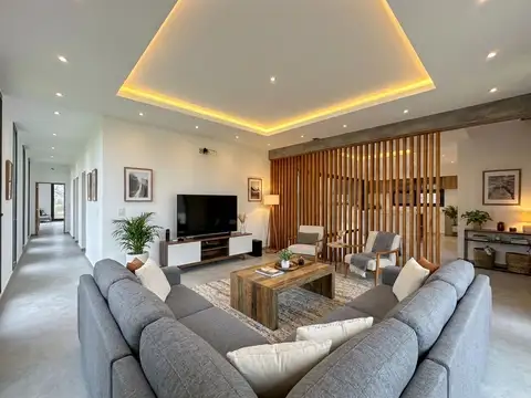 CASA EN VENTA 4 AMB HARAS SAN PABLO ACEPTA PERMUTA
