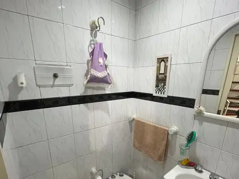 Depto Tipo Casa en Venta 40 años