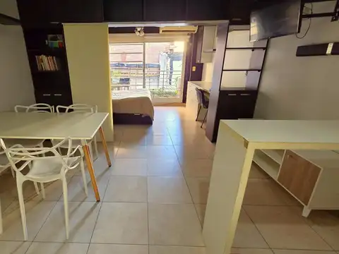 VENTA Monoambiente dividido 38m2 - San Martín 1600