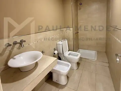 Estudios de la Bahia-Bahia Grand 200