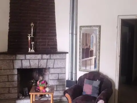VENTA CASA 3 DORM CON DEPTO ALTA GRACIA DESARROLLO