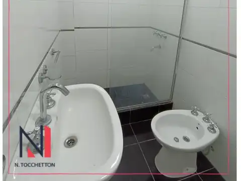 Casa 3 ambientes con 2 baños