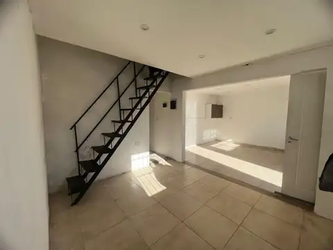 Casa - Venta - Argentina, Bella Vista - Quirno 1350