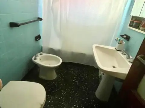 Depto Tipo Casa 2 ambientes con 1 baño