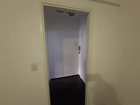 Nueva York 5000, Piso 2