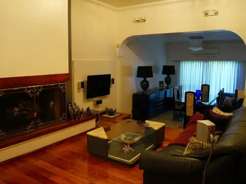 Lisandro de La Torre 900