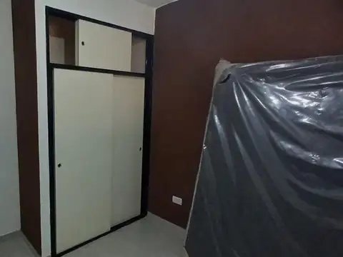 Depto Tipo Casa en Venta en Villa Luzuriaga, USD 35.000