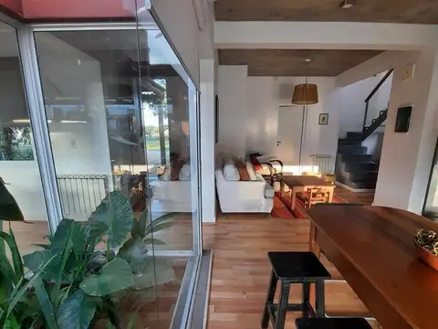 Casa en Alquiler de 3 dormitorios