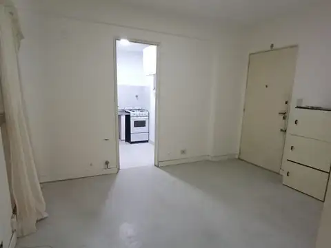 ALQUILER 2 AMBIENTES FRENTE A FACULTAD DE ODONTO.