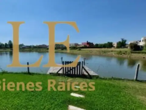 Casa 5 ambientes con 5 baños