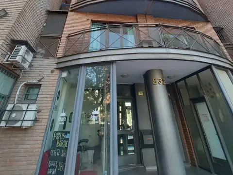 OPORTUNUDAD EN VENTA   1 DOR - Bº GUEMES