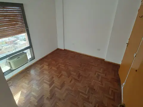 OPORTUNUDAD EN VENTA   1 DOR - Bº GUEMES