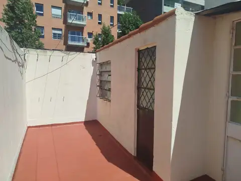 Depto Tipo Casa en Alquiler de 3 ambientes