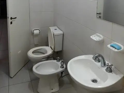 DEPARTAMENTO 2 AMBIENTES AMPLIO MORON