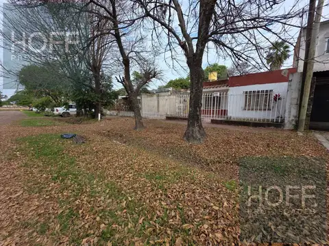 Barrio La liguria, Calle Cardenal al 3900