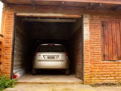 Casa en Venta con 1 cochera