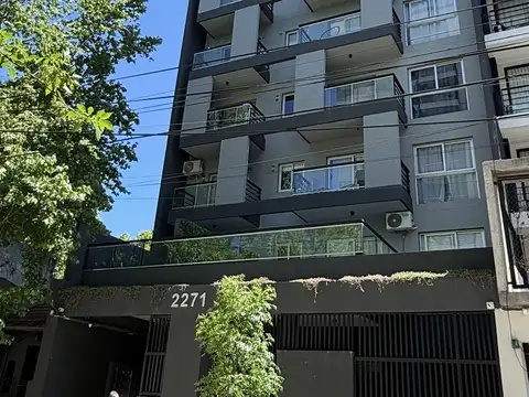 Dpto. Monoambiente con Balcon en Caseros Centro