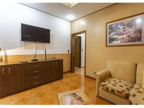 Casa en Venta en Lomas De Zamora, USD 270.000