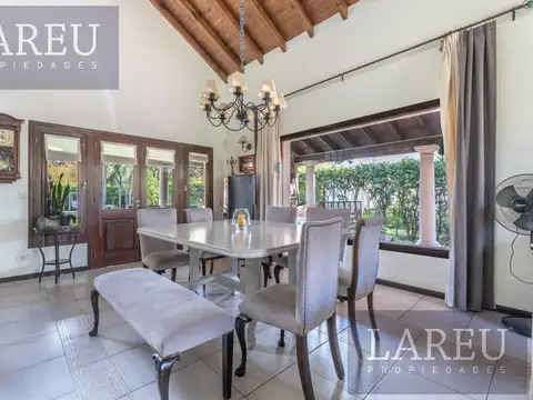 Casa en Venta al Oeste