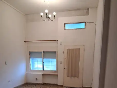 Domingo F Sarmiento 3426 , Piso PB
