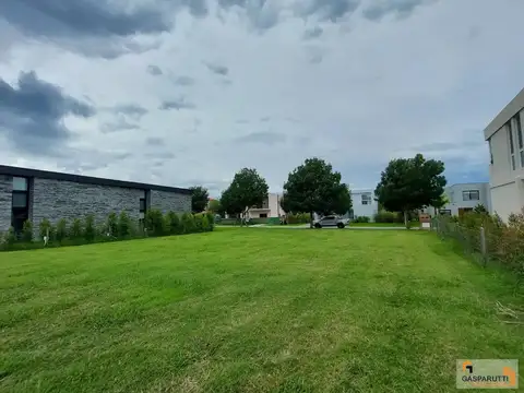 Terreno en Venta en Puertos, USD 300.000