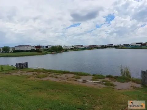 Terreno en Venta en Puertos, USD 300.000