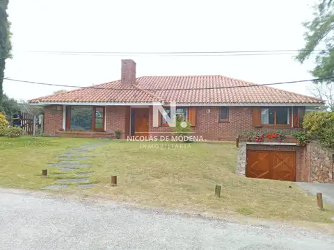 Chalet de 3 dormitorios en Pinares, PUNTA DEL ESTE