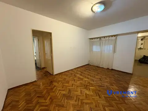 Avenida Belgrano al 1900