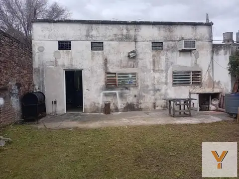 145 e/ Avenida Rigolleau y Calle 15