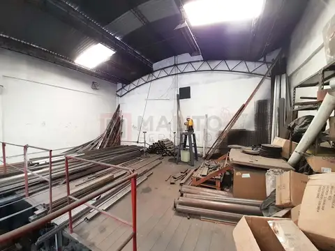 Galpon en Venta en Mataderos, USD 159.000