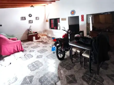 Casa + Dúplex con Renta Activa en Las Heras