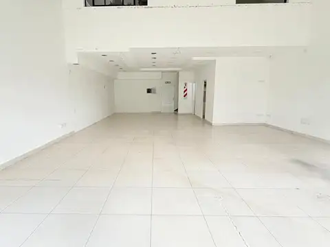 Local en Alquiler en Pilar Centro, $ 4.700.000