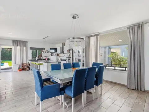 Casa en Venta en La Peregrina, USD 260.000