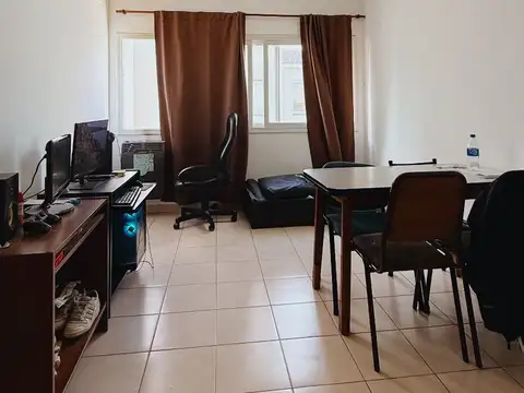Departamento 4 ambientes con 1 baño