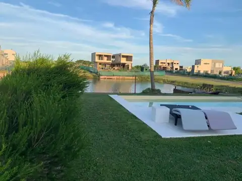 Casa en Venta en El Cantón, Escobar, G.B.A. Zona Norte