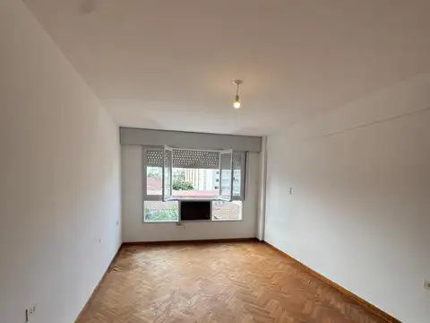 Departamento en Alquiler de 4 ambientes