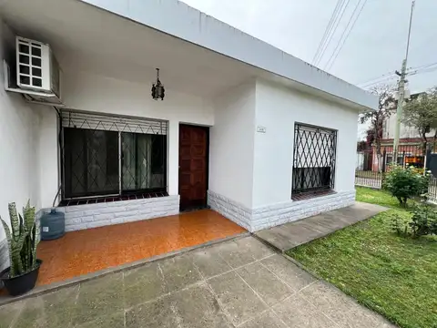 CASA AMERICANA + DEPARTAMENTO / VENTA EN BLOCK