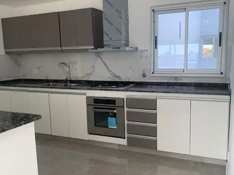 Departamento 3 ambientes con 2 baños