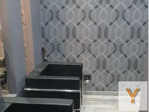 Oficina 4 ambientes con 1 baño