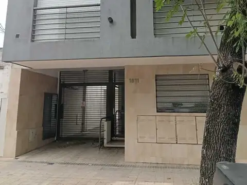 Departamento en Alquiler en Mondongo, La Plata