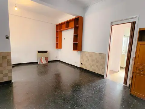 Depto Tipo Casa en Alquiler de 3 ambientes