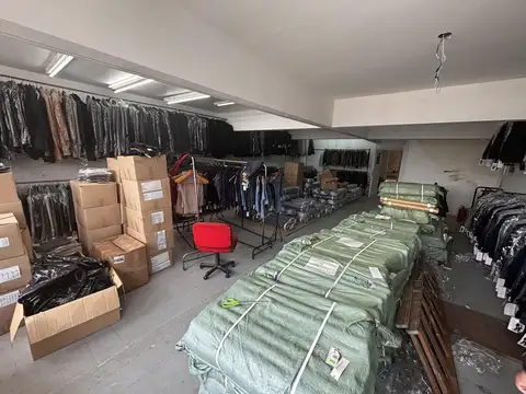 Galpon en Venta en Once, USD 92.000