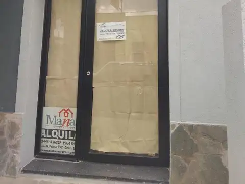 Alquiler de Oficinas en Urquiza 1516 con aire