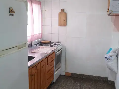 Departamento 2 ambientes con 1 baño